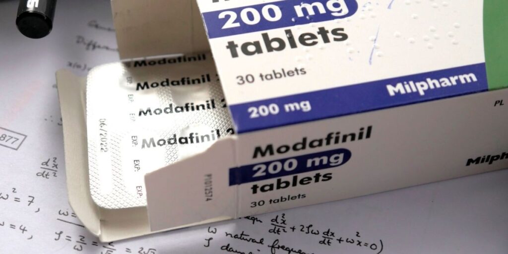 Modafinil nootropic drug focus studying